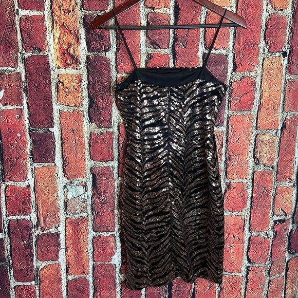DOLLS KILL MOTEL SEQUIN TIGER STRIPE BLACK VELVET & GOLD MINI DRESS size Small - Picture 11 of 15